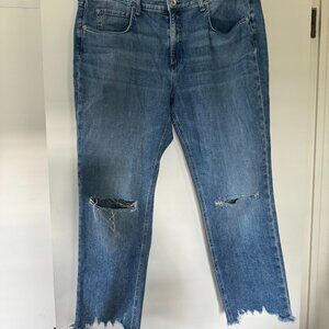 Rag & bone Dre low rise slim boyfriend jean, ragged hem, soft, sz 34 - like new!